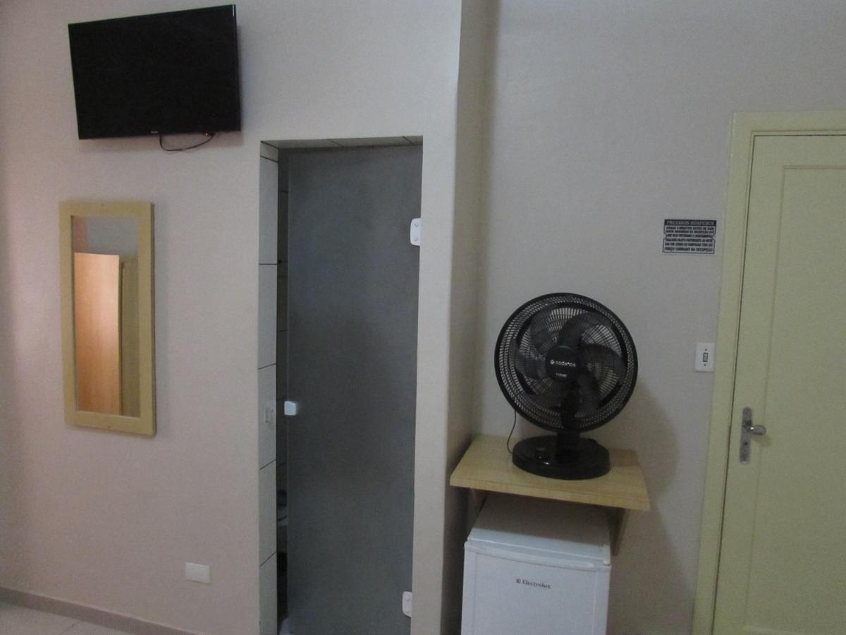 Hotel Ideal Flíper com Estacionamento Grátis para carro pequeno altura padrão INTERNET FIBRA San Paolo Esterno foto